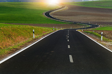 Image showing Winding long road