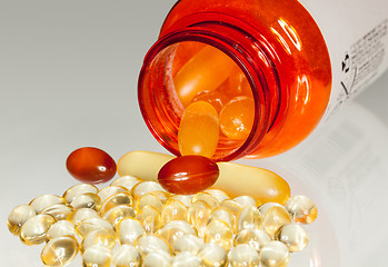 Image showing Macro of fish oil capsules in RX bottle