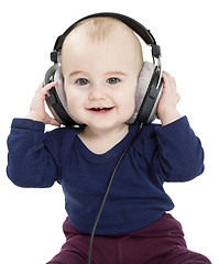 Image showing toddler with earphones