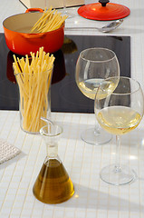 Image showing spaghetti with oil and white wine