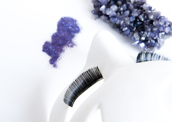 Image showing false eyelashes and makeup acessories