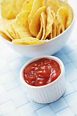 Image showing nachos with salsa