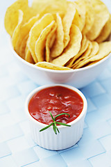 Image showing nachos with salsa