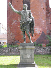 Image showing Roman statue