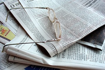 Image showing Newspaper and the glasses