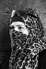Image showing Veiled middle eastern woman