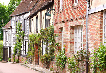 Image showing old houses in the village of Gerberoy in France