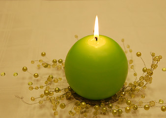 Image showing Green candle light