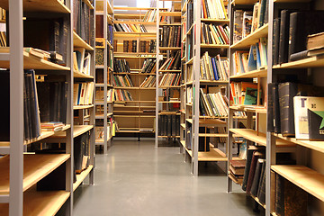 Image showing library background