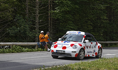 Image showing Carrefour car
