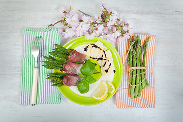 Image showing Asparagus with speck