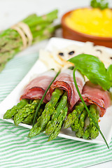 Image showing Asparagus with speck