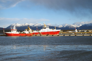 Image showing USHUAIA, ARGENTINA AUTUMN 2010, the harbor.