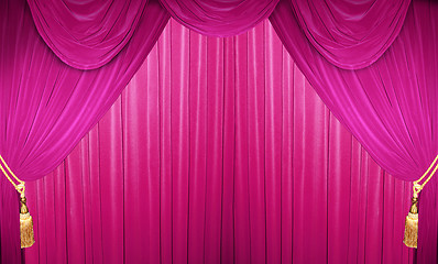 Image showing closed curtain