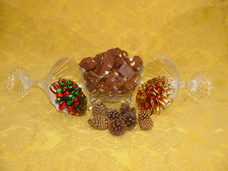 Image showing Fudge and Gold