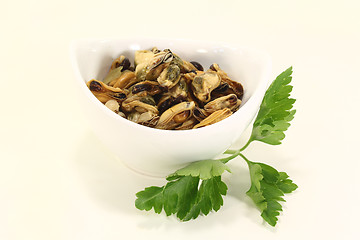 Image showing mussels with italian parsley