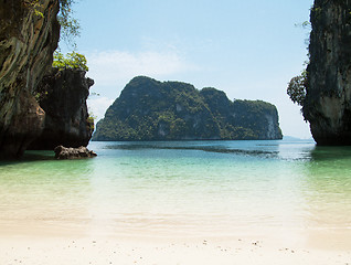 Image showing Secluded beach on tropical island