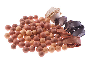 Image showing bronzing pearls with cream eyeshadows