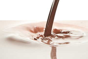 Image showing pouring chocolate