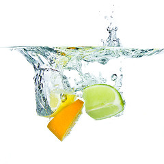 Image showing citrus fruit splashing