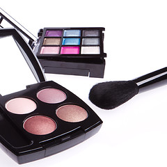 Image showing compact eyeshadows