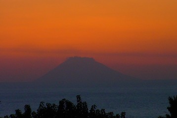 Image showing vulcano's sunset