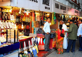 Image showing Gift market