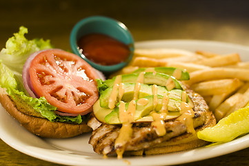 Image showing Avocado chicken burger