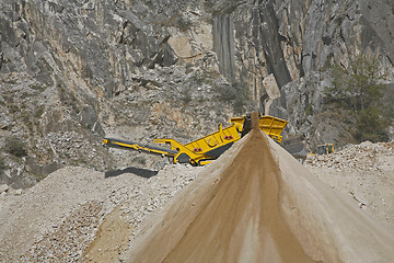 Image showing Carrara marble