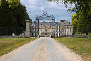 Image showing castle of boulleaume, in the Oise from 1640