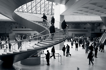 Image showing Entrance Hall In Louvre