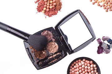 Image showing crushed compact eyeshadows