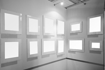 Image showing Blank picture frames in art gallery