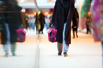 Image showing People in rush in shopping mall