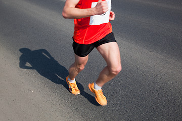 Image showing Marathon runner running