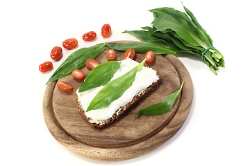 Image showing fresh ramson bread