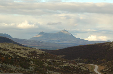 Image showing STORSØLNKLETTEN