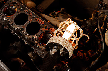 Image showing Car motor closeup with old lamp