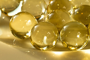 Image showing oil capsules