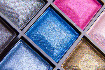 Image showing colorful eyeshadows