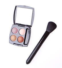 Image showing compact eyeshadows