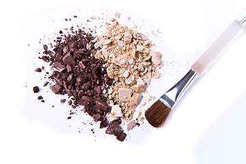 Image showing crushed eyeshadow