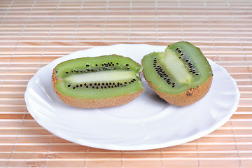 Image showing Some kiwi on the plate