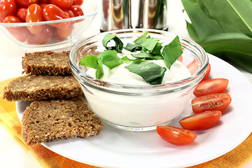 Image showing Wild garlic curd