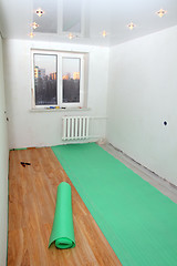 Image showing repair in room - laying floorings