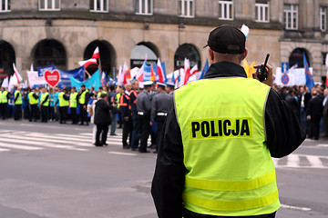 Image showing Protecting the demonstration 2