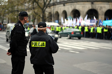 Image showing Protecting the demonstration 3