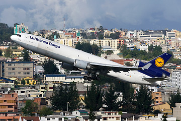 Image showing Lufthansa Cargo McDonnell Douglas MD-11F