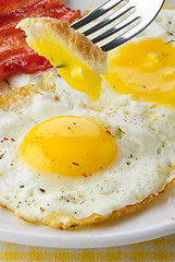 Image showing bacon and eggs
