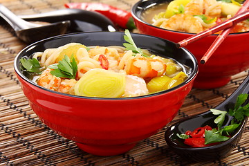 Image showing Chinese fish soup with shrimp.